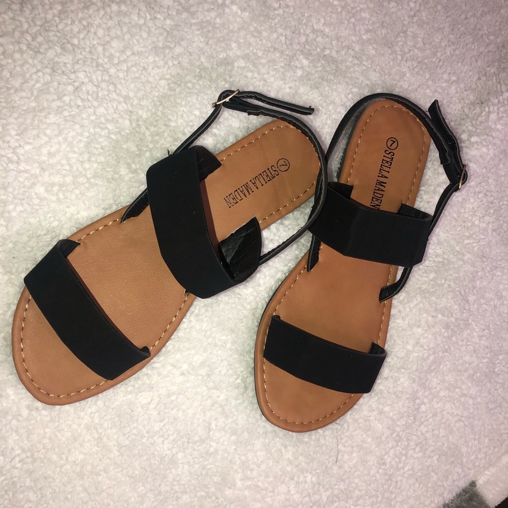 Sandals - Picture 3 of 3